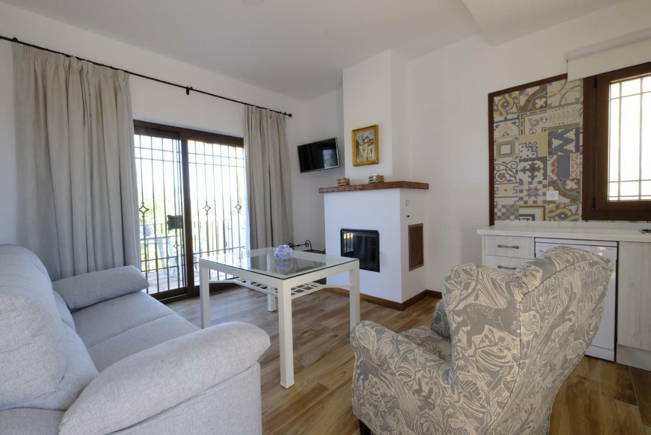 Casas De Alisne Guest House Almodovar del Rio Bagian luar foto