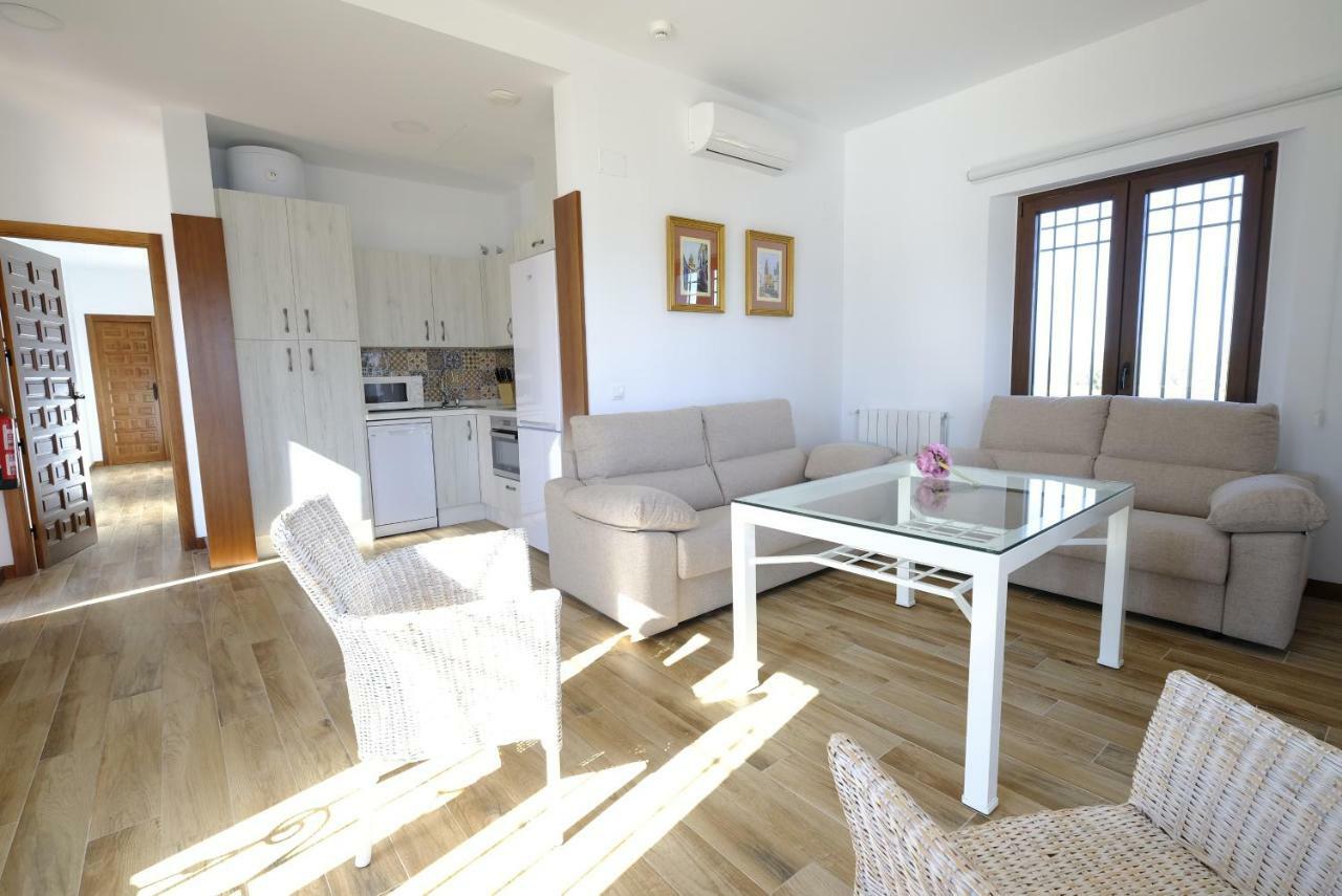 Casas De Alisne Guest House Almodovar del Rio Bagian luar foto