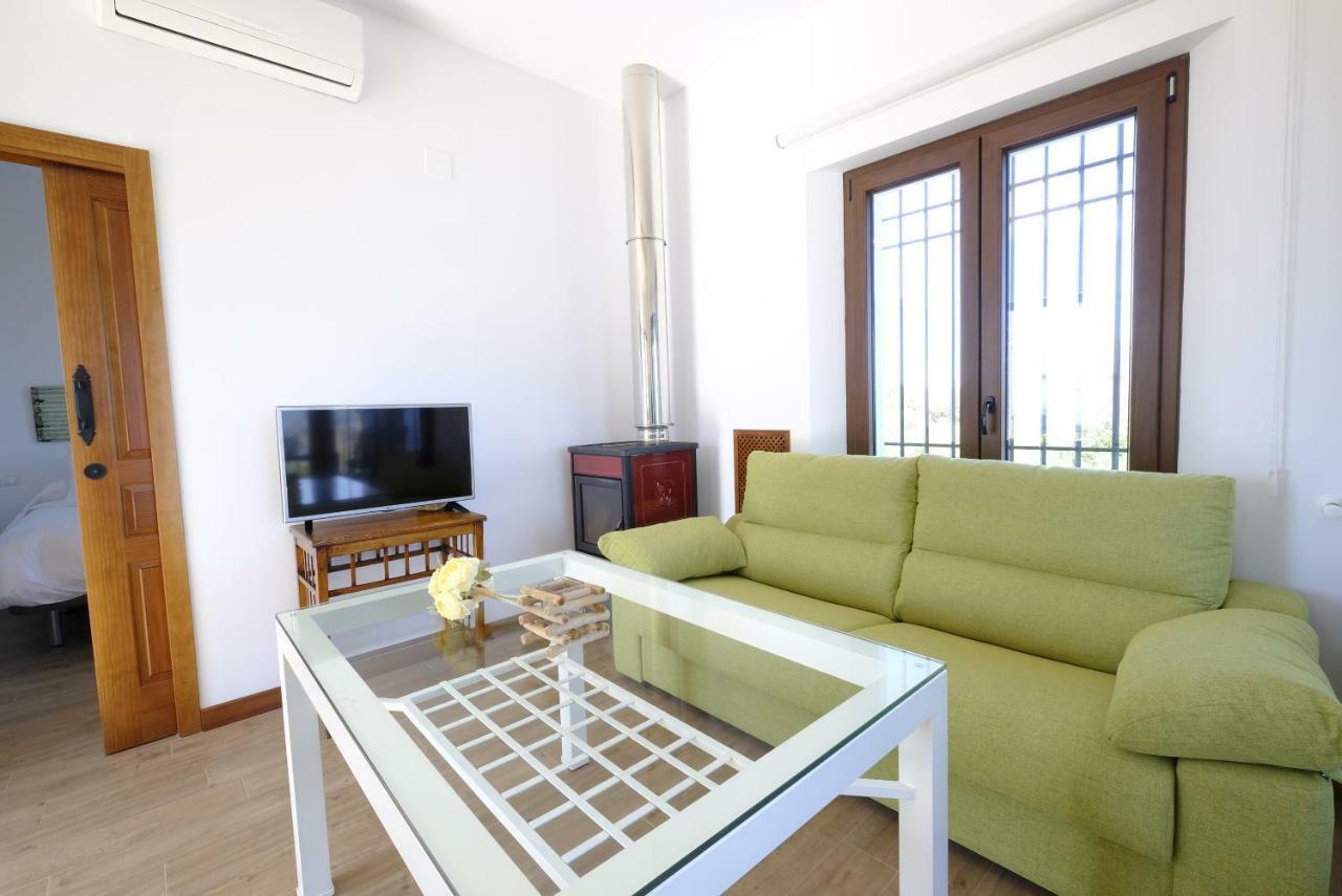 Casas De Alisne Guest House Almodovar del Rio Bagian luar foto