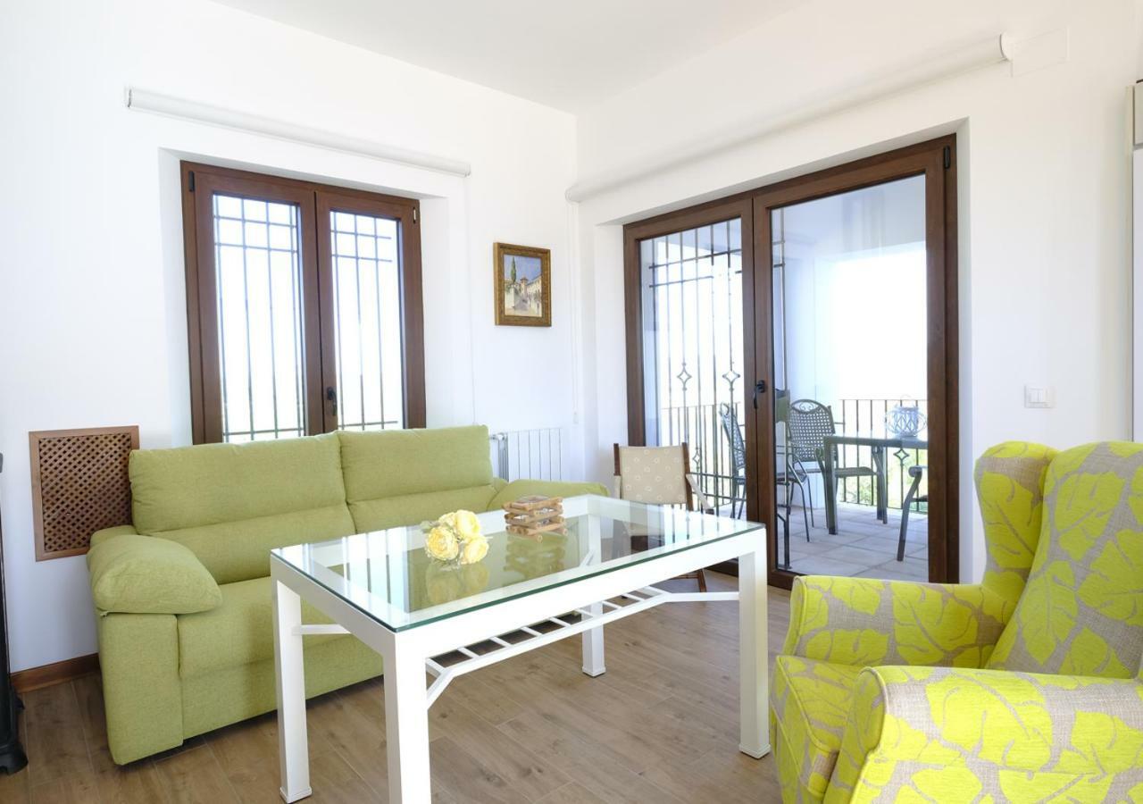 Casas De Alisne Guest House Almodovar del Rio Bagian luar foto